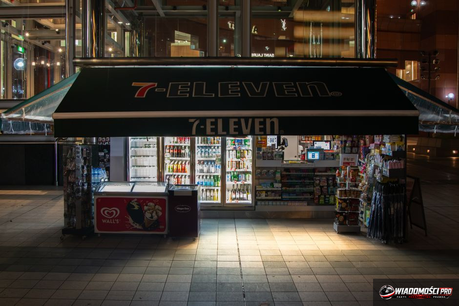 Why is 7-Eleven giving up on Żabka? Behind the scenes of the giants' fiasco