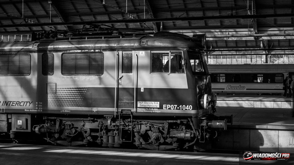 Скільки коштують нові «Грифіни»? Великий контракт Newag для PKP