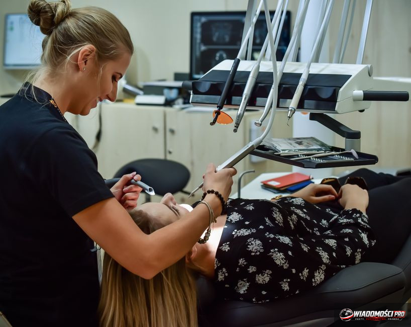 240 PLN per hour limit for doctors: How much will you earn in 2027?